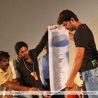 Vijay in kerala to promote velayutham - Pictures | Picture 110037
